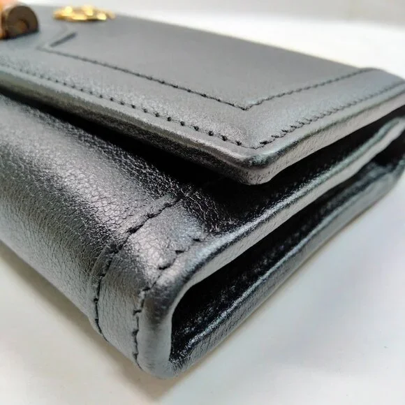 Authentic Gucci Black Leather Wallet on Chain mn530-021526 - Picture 4 of 9